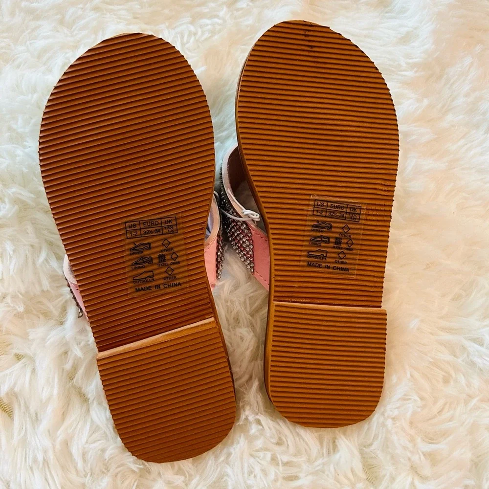 Elli girl’s Rhinestone Flip Flops Size 1 - 2  Little Girls Sandals Pink NEW